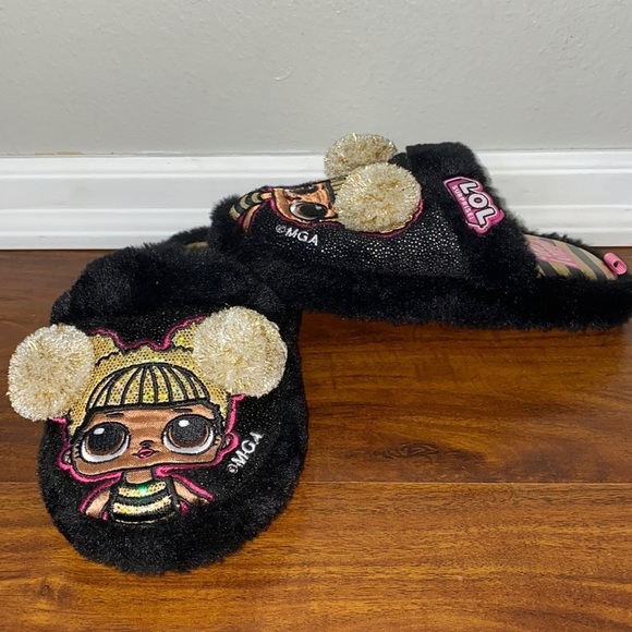 Other - LOL Queen Bee Girl’s Slippers Size 12